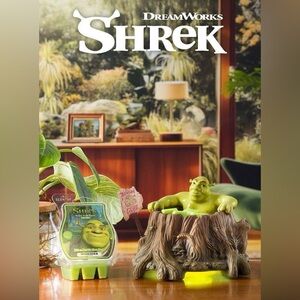 Scentsy SHREK Warmer Wax Bar included Universal Studios Dreamworks NIB